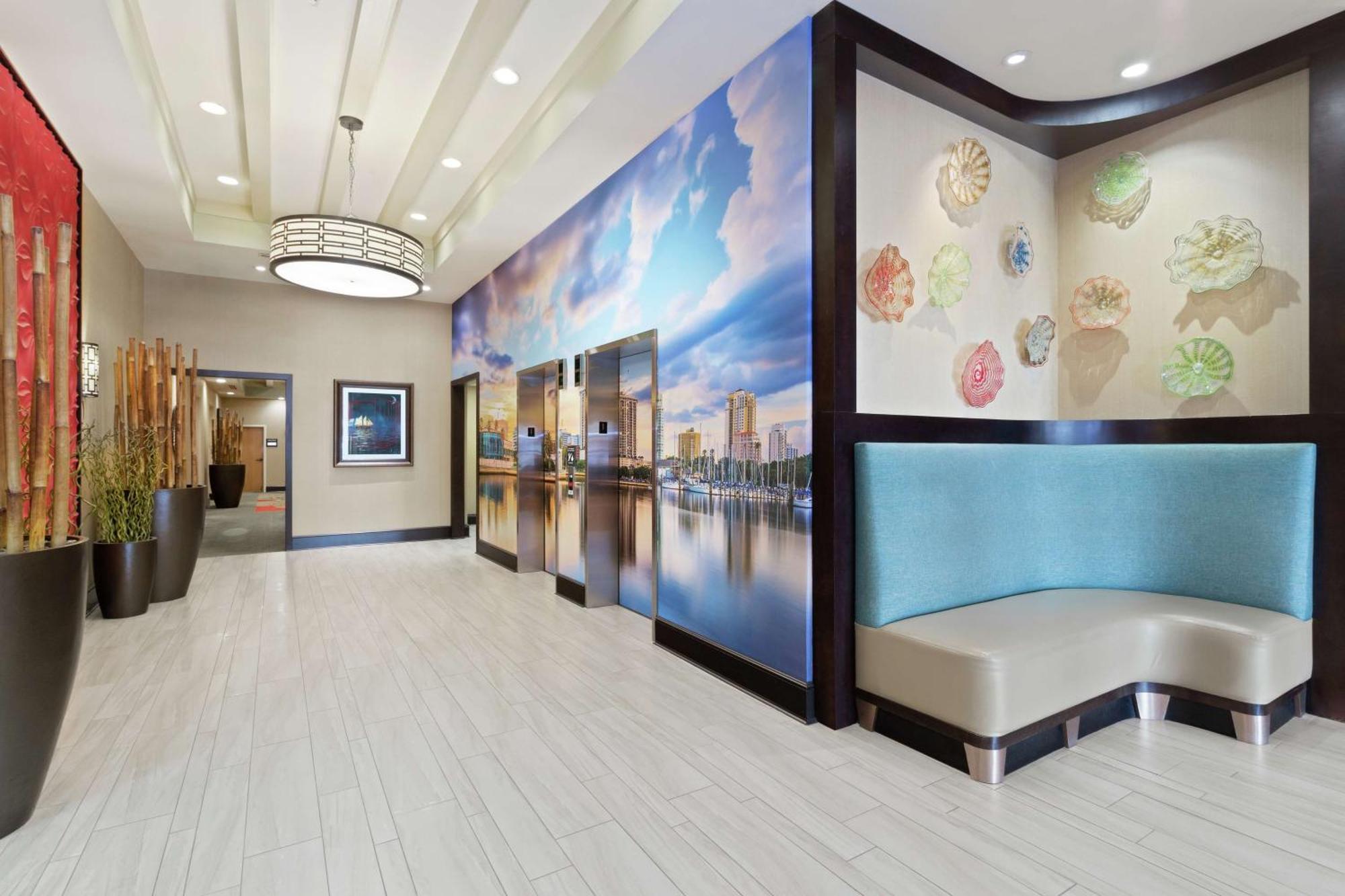 Hampton Inn & Suites St. Petersburg/Downtown Dış mekan fotoğraf