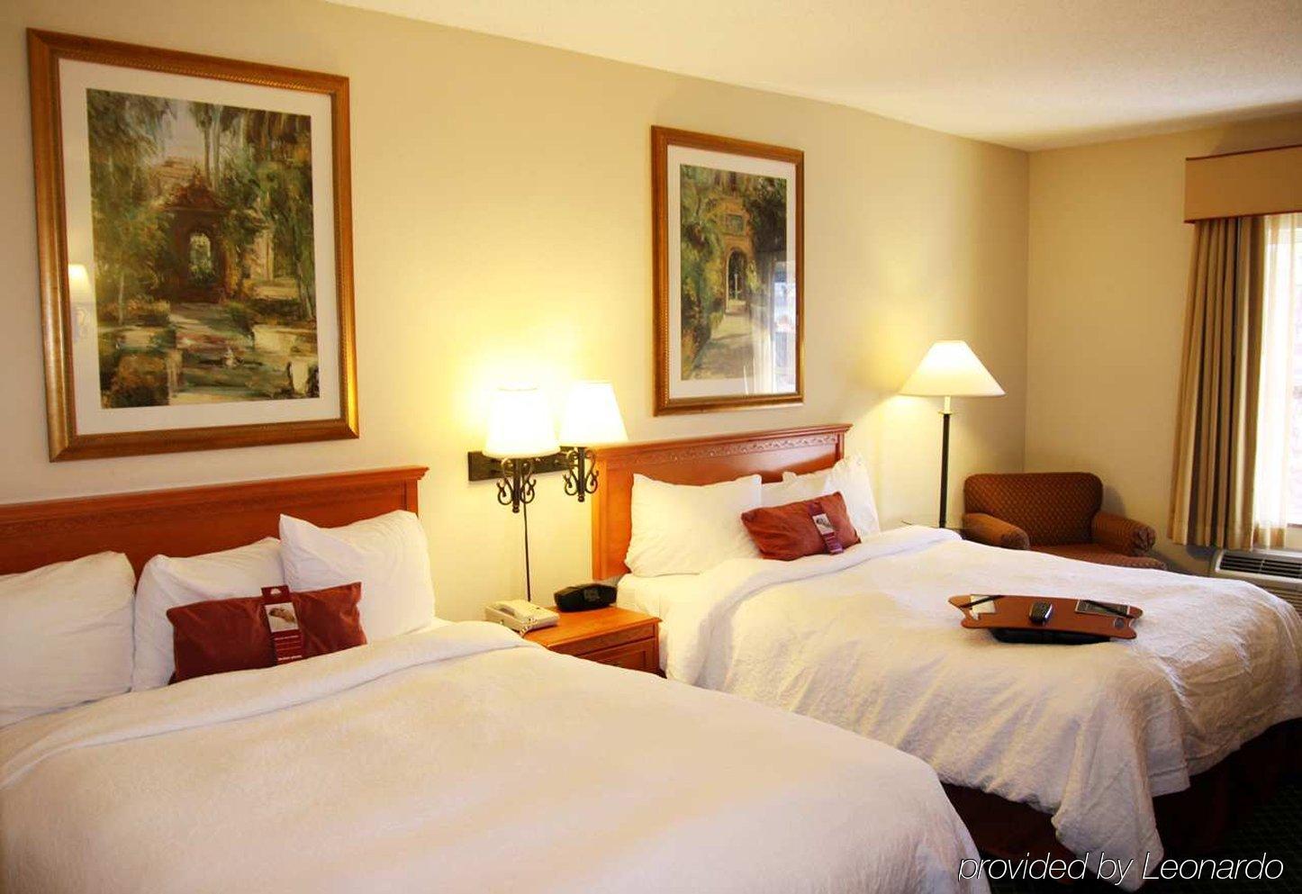 Hampton Inn & Suites St. Petersburg/Downtown Oda fotoğraf
