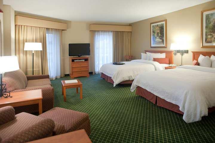 Hampton Inn & Suites St. Petersburg/Downtown Oda fotoğraf